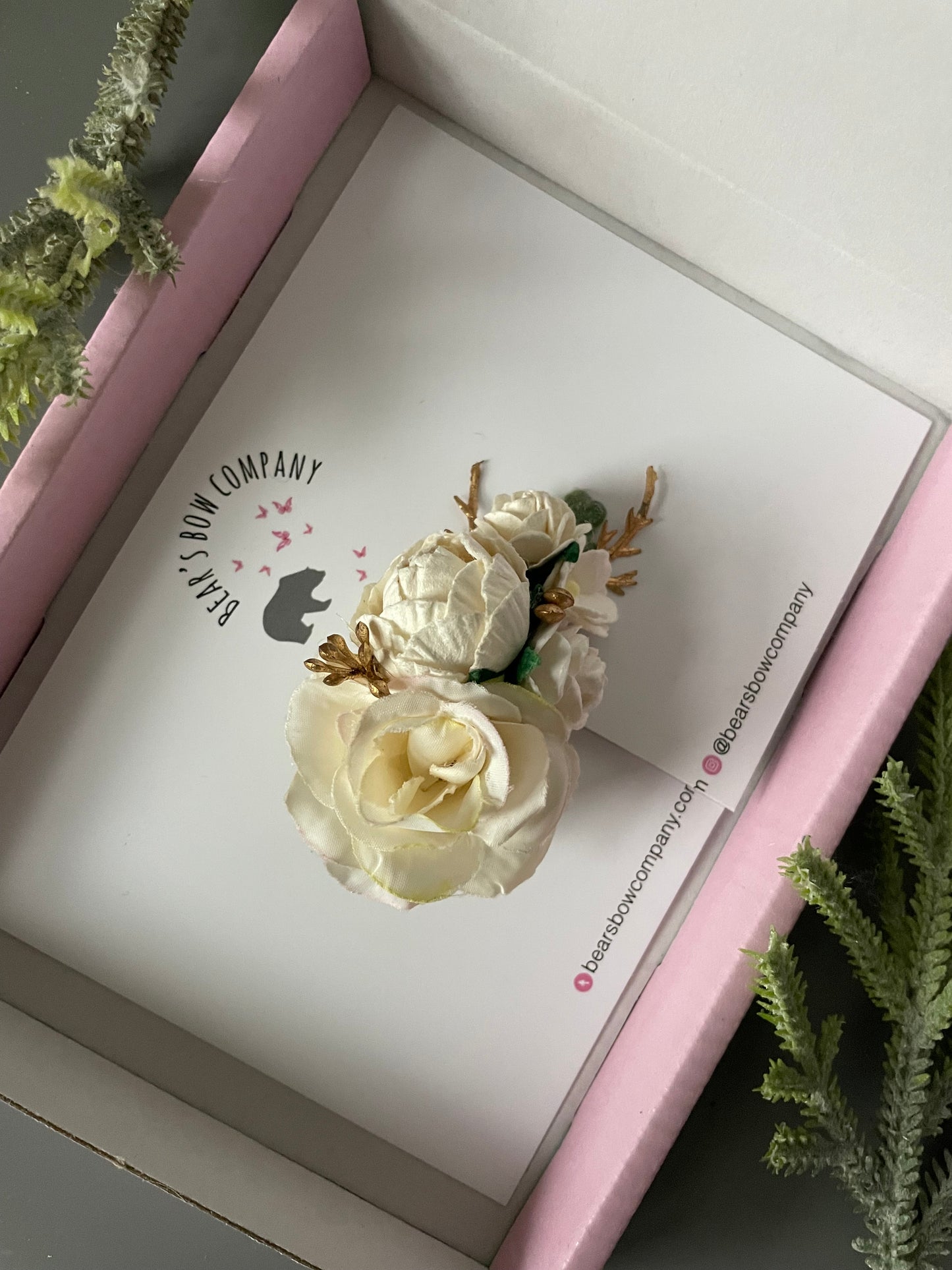 Ivory Floral Clip