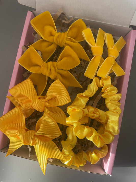 Yellow/Gold Hair Bows